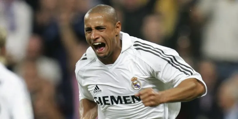 Hiểu qua về cầu thủ Roberto Carlos